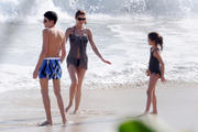 th_562946178_StephanieSeymour12222012BeachBikinionStBarts50_122_172lo.jpg