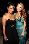 th_03807_Tikipeter_Blake_Lively_Time_April_26_6_041_123_338lo.jpg