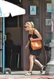 th_19952_Kirsten_Dunst_at_Cru_Restaurant_in_Silverlake_March_11_2011_03_122_79lo.jpg